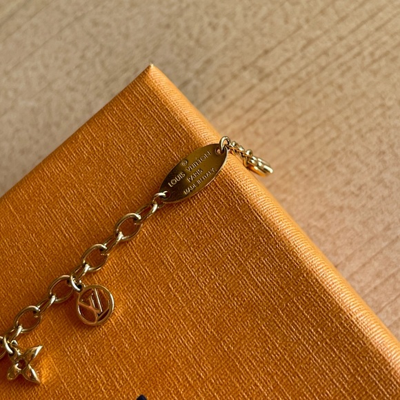 SOLD❗️Louis Vuitton bracelet - Picture 2 of 7